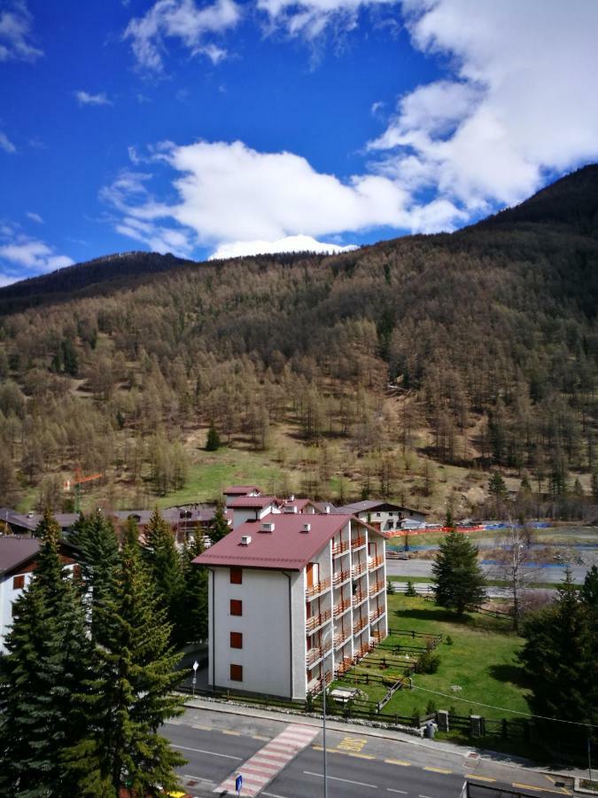 Week-End Apartment Pragelato Exterior foto